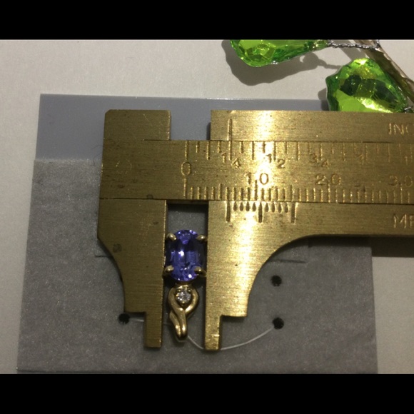 14K Gold Tanzanite and Diamond Pendant - Picture 3 of 4